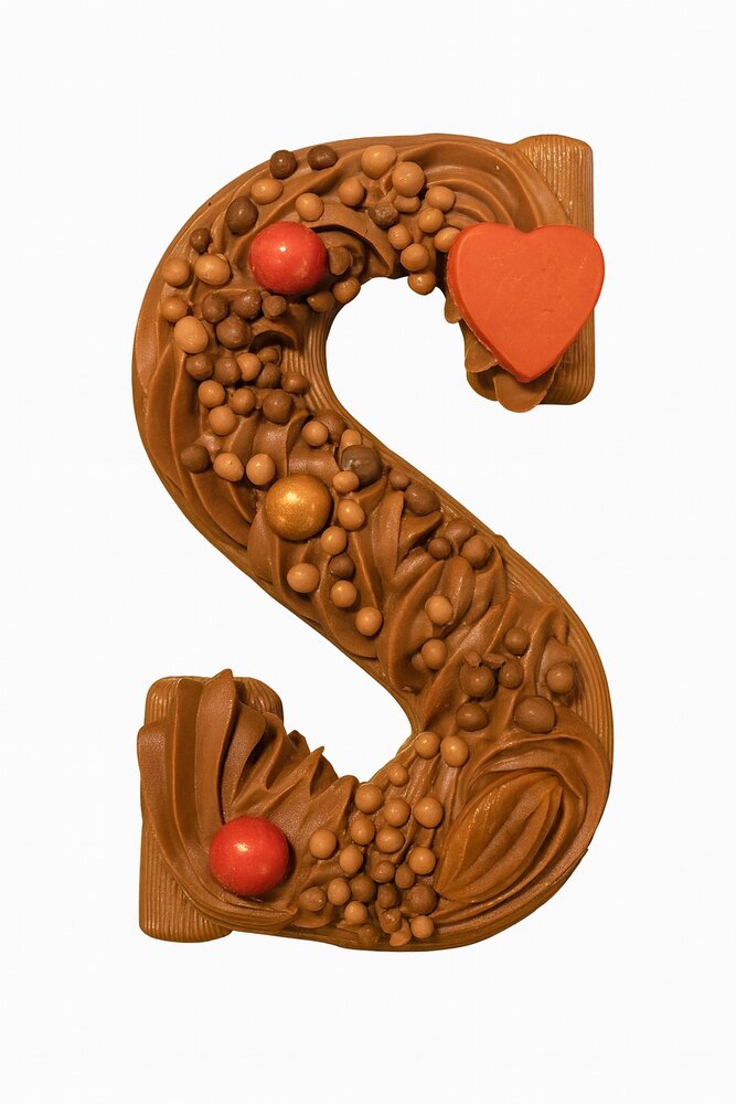 Sint Letter opgespoten massief. Ca. 250 gram