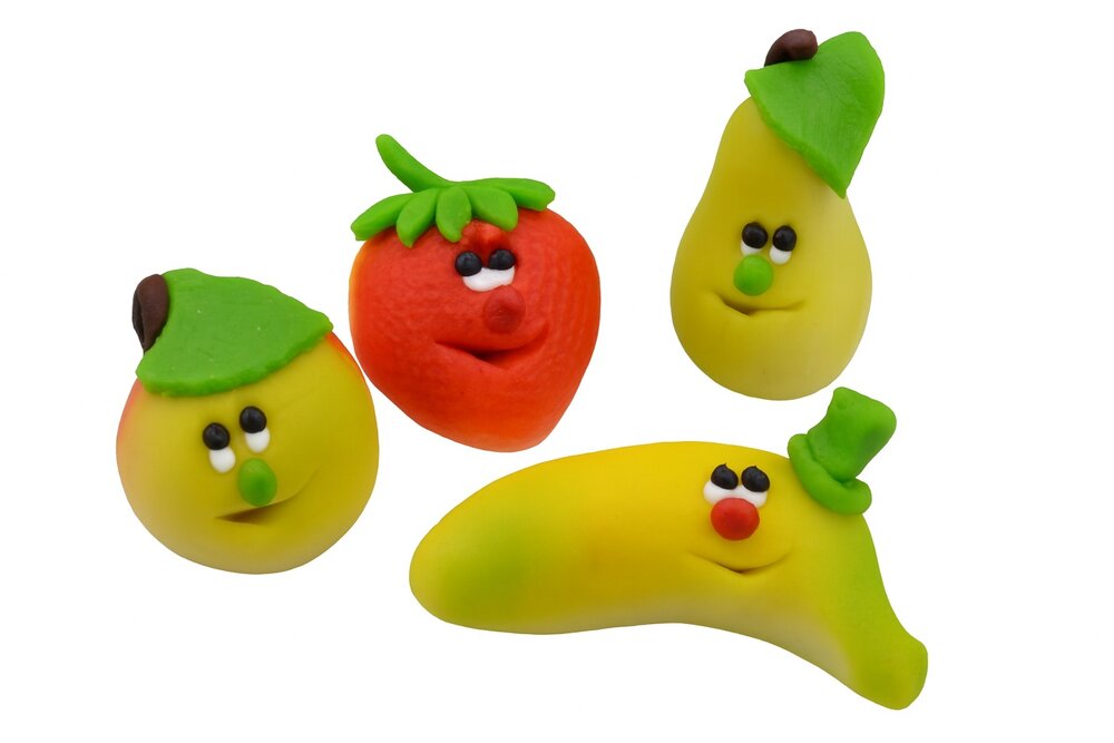 Marsepein fruit met gezicht